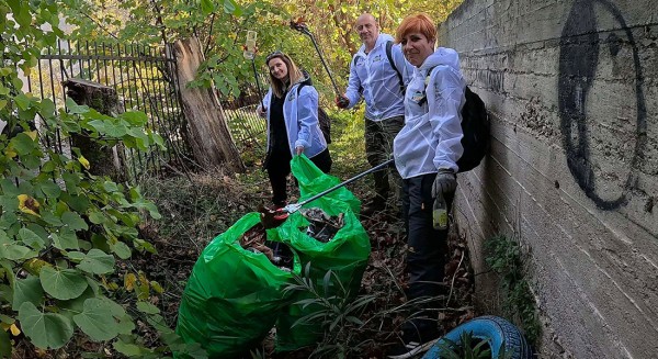 THE HUMAN WAVE PROJECT: Καθάρισαν και τη Στενή οι εθελοντές της ομάδας