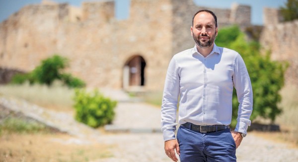 ΜΙΛΤΟΣ ΧΑΤΖΗΓΙΑΝΝΑΚΗΣ (ΣΥΡΙΖΑ): Δρόμοι, αγρότες, υγεία και παιδεία οι πρώτες προτεραιότητες για την Εύβοια