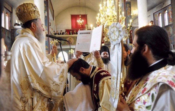 Νέος διάκονος στην Ιερή Μητρόπολη Χαλκίδας
