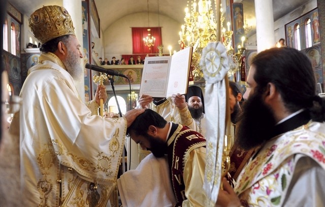 Νέος διάκονος στην Ιερή Μητρόπολη Χαλκίδας
