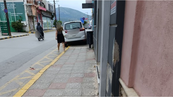 ΧΑΛΚΙΔΑ: Παρκάρισμα - έπος στην οδό Αγγελή Γοβιού