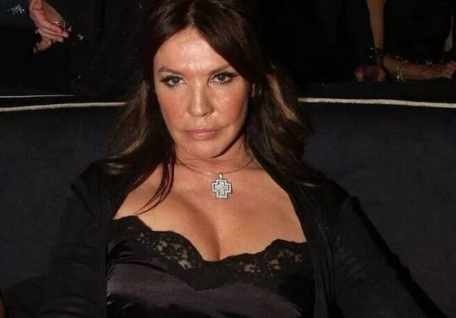 Βάνα Μπάρμπα: Όλες έκαναν ...κρα για να συνεργαστούν με τους τάχα βασανιστές τους