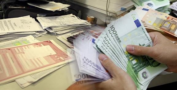 Έρχονται πρόστιμα από 100 μέχρι 500 ευρώ από την Εφορία