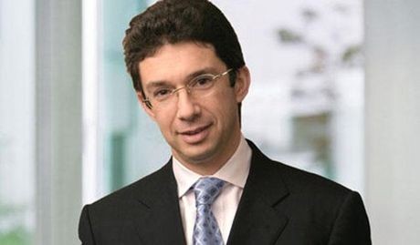 Έλληνας ο νέος επικεφαλής στη Philip Morris