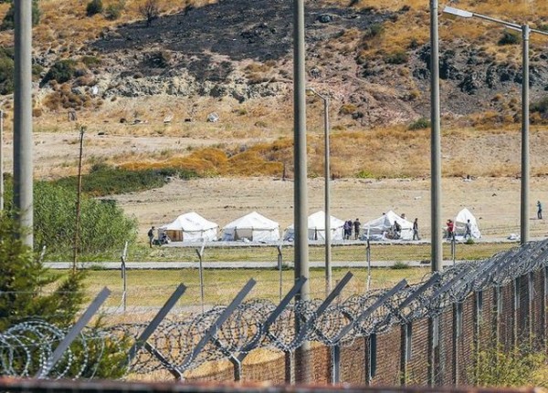 Μυτιλήνη: Έγκυος Αφγανή αυτοπυρπολήθηκε στη σκηνή της