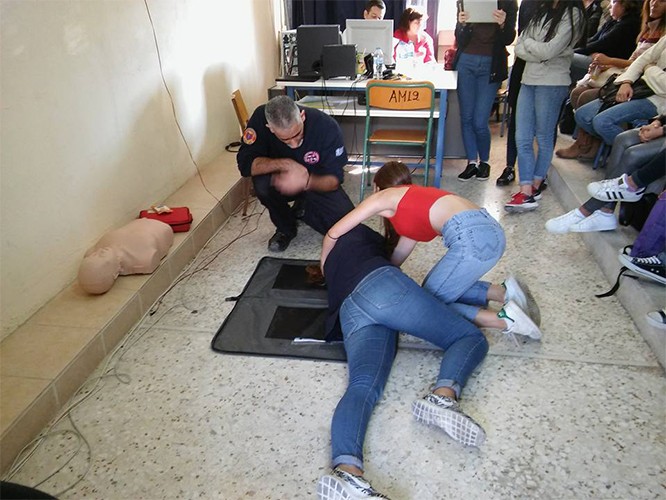Δωρεάν εκπαίδευση πρώτων βοηθειών από τον Σταύρο Τζιγιάννη
