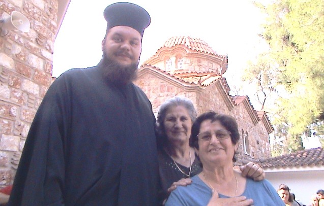 Προσκύνησαν τον Άγιο Εφραίμ