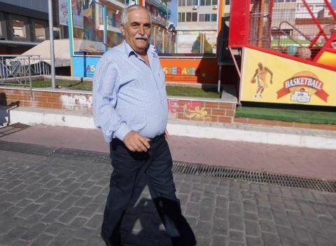 Περπατάει και ... πετάει ο Βασίλης Βεργέτης