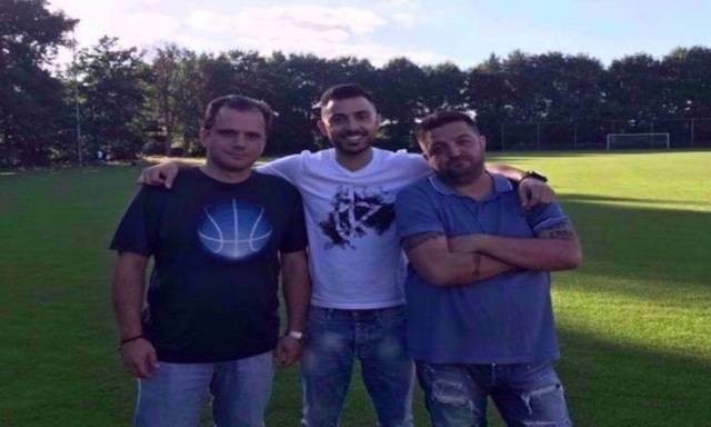 Δημοσιογράφος του ΠΑΟΚ λέει το ρεπορτάζ κάνοντας τραμπολίνο (Video)