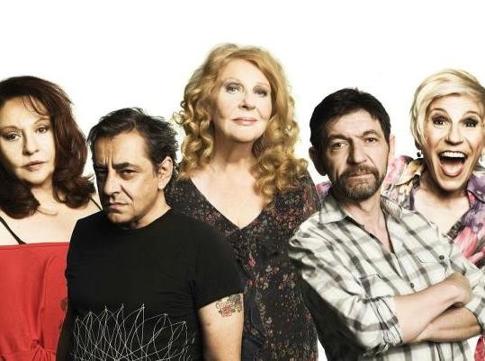 Τι Βουλή θα παραδώσεις μωρή