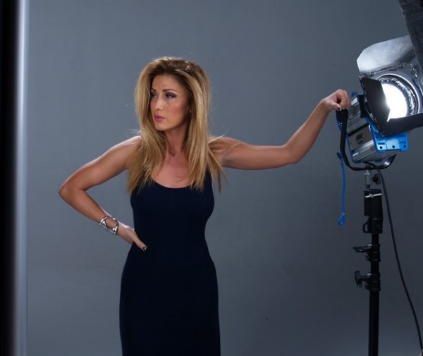 Γνωστή Ελληνίδα τραγουδίστρια έπαθε σοκ ανοιχτά του Πόρου