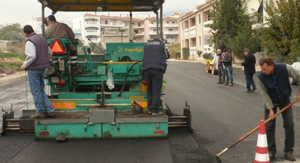 ΧΑΛΚΙΔΑ: Ξεκινάει η ασφαλτόστρωση της οδού Κώτσου