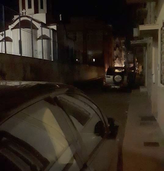 ΧΑΛΚΙΔΑ: Μαύρο σκοτάδι στην οδό Κακαρά το βράδυ της Δευτέρας