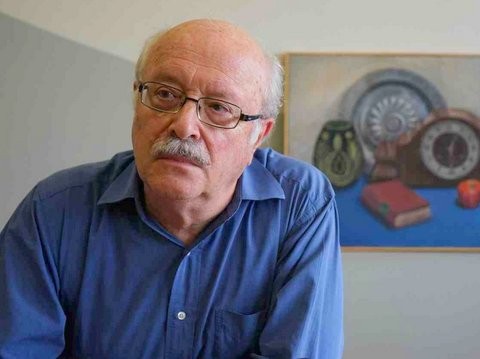 ΒΕΡΕΜΗΣ: Ο Αλέξης Τσίπρας έκανε δέκα χρόνια να πάρει πτυχίο