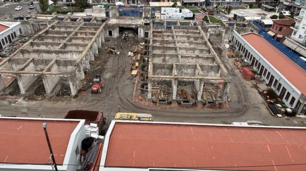 ΧΑΛΚΙΔΑ: Ούτε μέσα στο 2025 δεν θα είναι έτοιμη η Δημοτική Αγορά