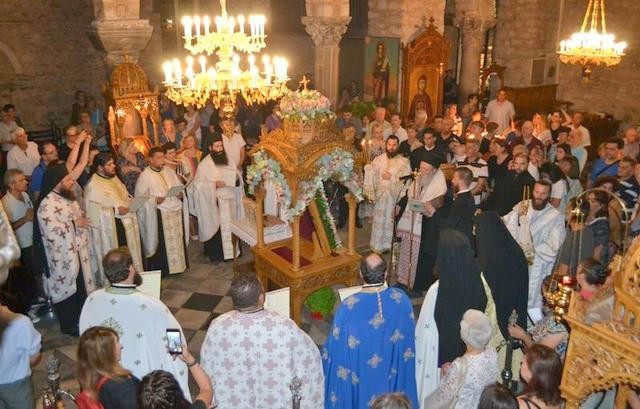 ΧΑΛΚΙΔΑ: Με την καθιερωμένη Αγρυπνία ξεκίνησαν οι θρησκευτικές εκδηλώσεις για την Αγία Παρασκευή