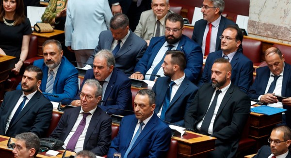 O Άρειος Πάγος καλεί τους 11 βουλευτές των Σπαρτιατών