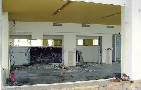 Επίθεση στο Δήμαρχο με αφορμή τα χάλια του Καζίνο