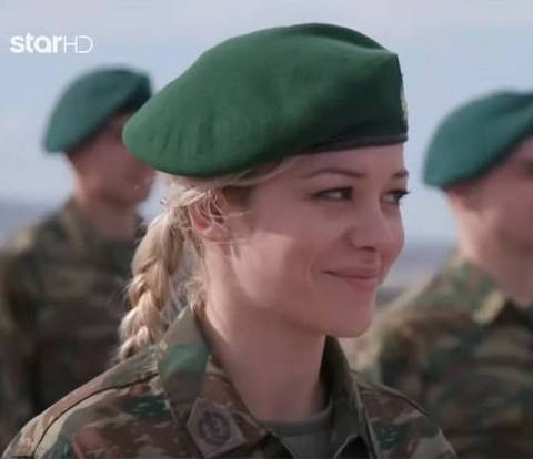 Η ξανθιά αλεξιπτωτίστρια που αναστάτωσε το Master Chef 3