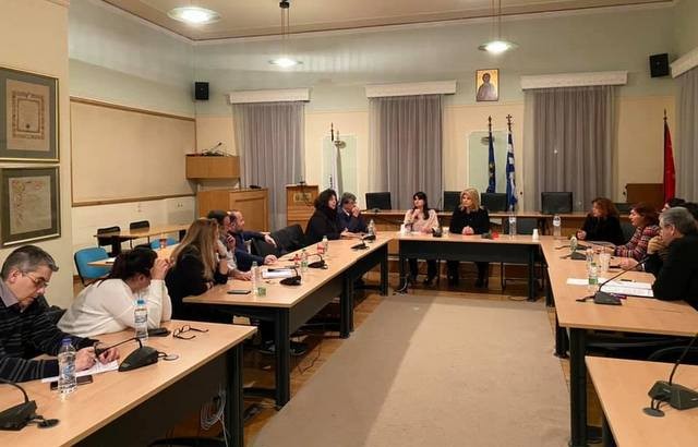 ΔΗΜΟΣ ΧΑΛΚΙΔΕΩΝ: Σύσκεψη για τον κορωνοϊό στο Μέγαρο Κότσικα