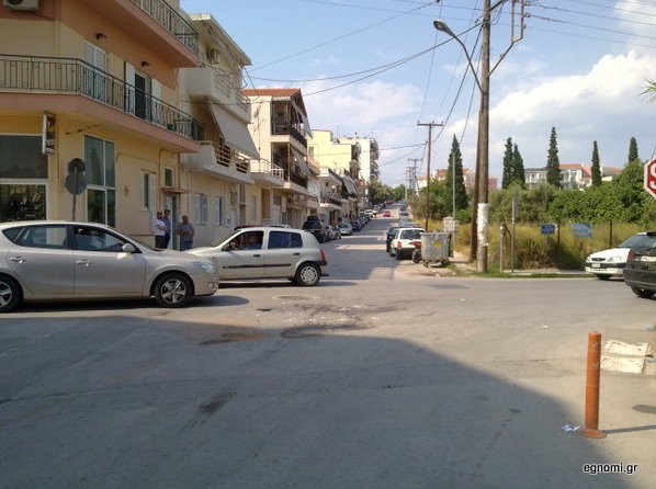 Ατύχημα με συλλήψεις στην οδό Ληλαντίων