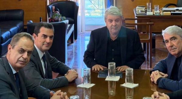 Επίσκεψη Σκρέκα στο Επιμελητήριο Εύβοιας