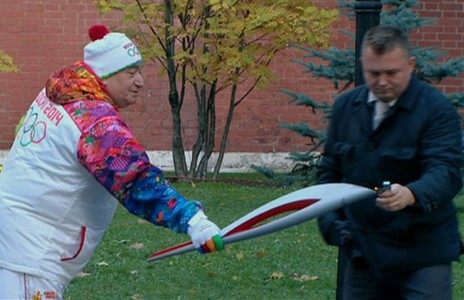 Γκάφα με την Ολυμπιακή Φλόγα