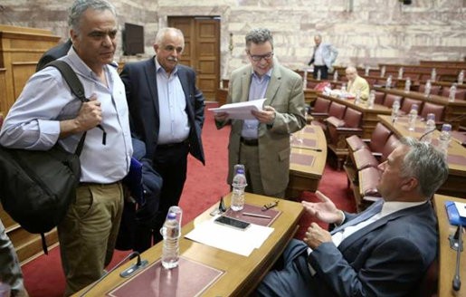 Τοποθέτηση με αιχμές στη Βουλή από τον Τάσο Πρατσόλη