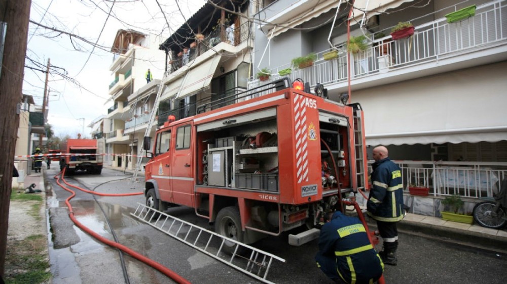 ΑΡΤΑΚΗ: Ξέσπασε φωτιά σε διαμέρισμα