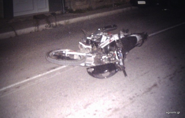 Τροχαίο με τραυματία στην οδό Ληλαντίων (φωτό)