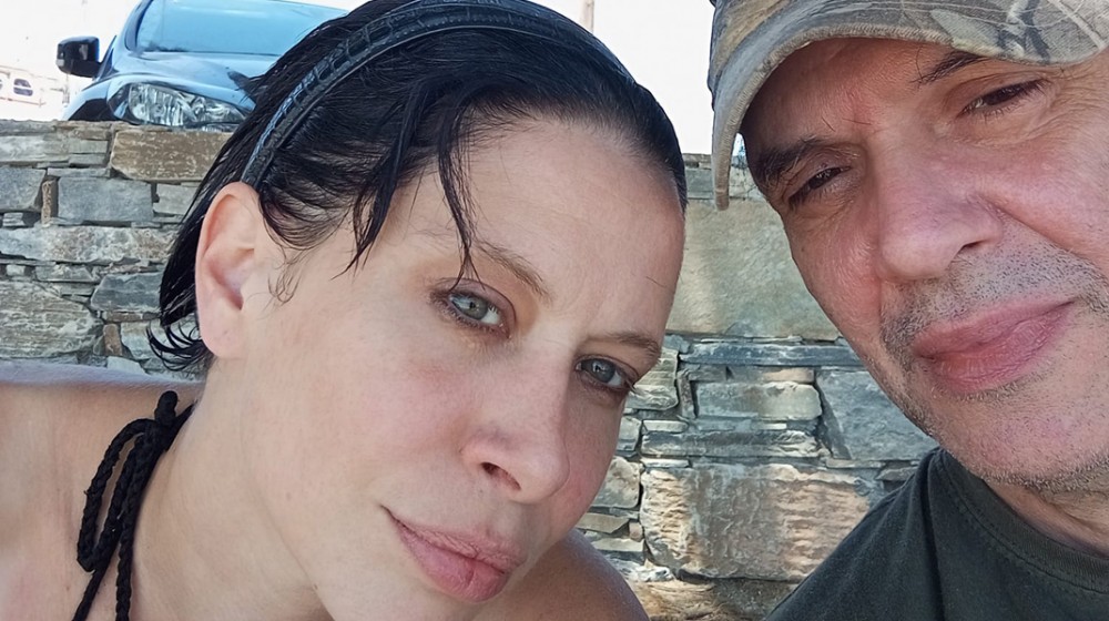 ΚΑΡΥΣΤΟΣ ΕΥΒΟΙΑΣ: Διαψεύδει το επεισόδιο ενδοοικογενειακής βίας από τη Φαίη Ζαφειράκου ο Ανδρέας Κομπόσης