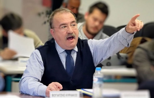 Ο Βασίλης Δημόπουλος έφυγε από την ...αγκαλιά της Λίνας Ευσταθίου