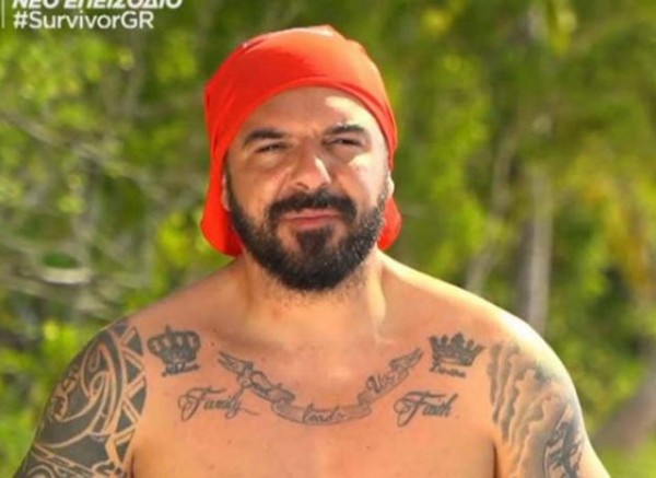 Χαμός με τον Τριαντάφυλλο στο Survivor: Κατέβηκε περπατώντας τη νεροτσουλήθρα (VIDEO)