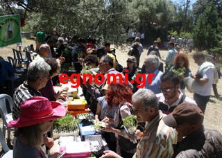 ΣKOYNTEPI 2014: Χιλιάδες στη γιορτή ανταλλαγής σπόρων