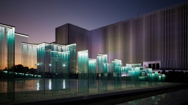 Εντυπωσιακή η τελετή των αποκαλυπτηρίων της νέας πρόσοψης του Πενταγώνου (VIDEO)