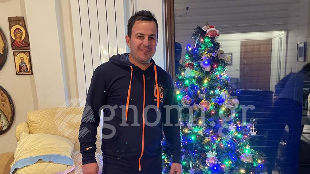 Ο Στάθης Παπανδρέου σε γιορτινό mood