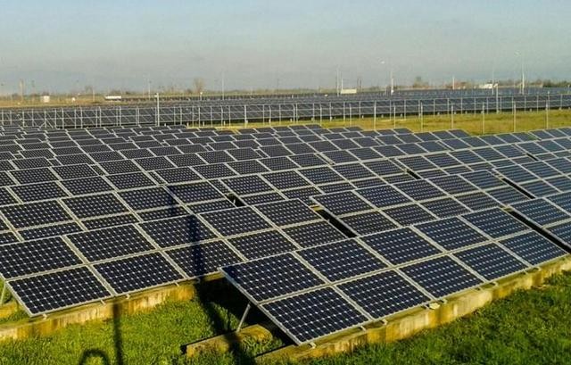 ΣΤΕΡΕΑ ΕΛΛΑΔΑ: Έκλεψαν 2.500 μέτρα καλωδίων από φωτοβολταϊκό πάρκο