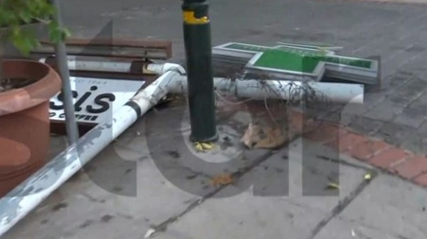 Ξεκόλλησε πινακίδα φαρμακείου και τραυμάτισε στο κεφάλι 15χρονο κορίτσι