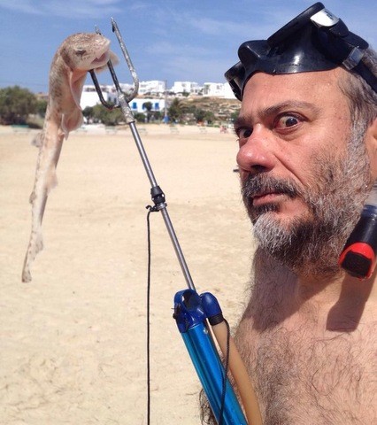 Χτύπησε καρχαριάκι με ψαροντούφεκο