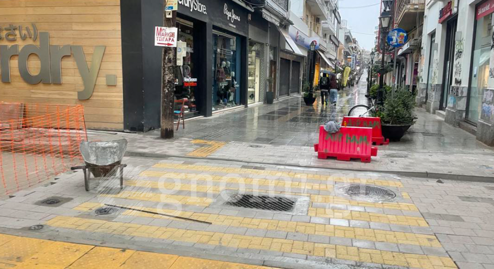 ΧΑΛΚΙΔΑ-ΑΒΑΝΤΩΝ: Άνοιξε ο πεζόδρομος στη διασταύρωση με την Περικλέους Σταύρου (VIDEO)