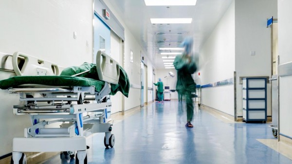 ΕΟΔΥ: Πέθαναν 137 άτομα από κορωνοϊό την τελευταία εβδομάδα - Αύξηση των κρουσμάτων γρίπης