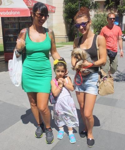 Η μικρή Αναστασία πήγε επίσκεψη και πέρασε θαυμάσια