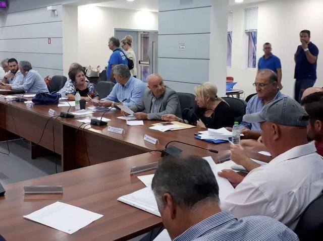 ΚΑΘΑΡΟΣΠΟΡΗΣ: Πριν αλέκτωρ λαλήσει τρις, ξεχάστηκαν οι εργαζόμενοι παρά τις υποσχέσεις της Δημάρχου