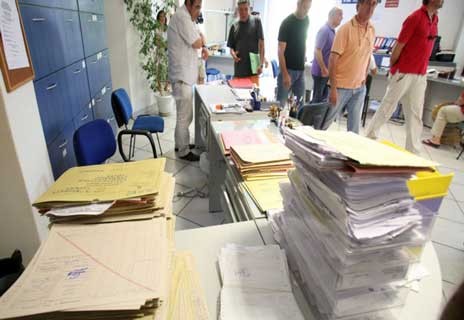 Τέλος η γραφειοκρατία και οι ουρές για ένα δημόσιο έγγραφο