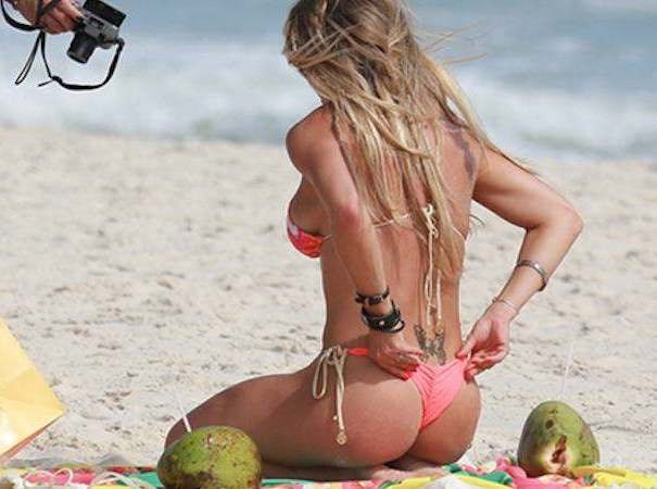 Ο Ρονάλντο χάνει πέναλτι και η πρώην του λικνίζεται στη Μύκονο (VIDEO)