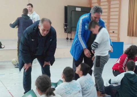 Πριόνας και Ψαθάς έκαναν πάσα στα θρανία