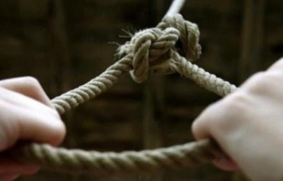ΑΥΛΙΔΑ: Αυτοκτονία 37χρονου μέσα στο σπίτι του