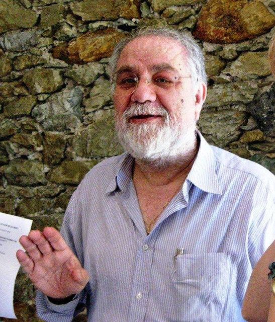 ΚΥΜΗ: Πέθανε ο φαρμακοποιός Γιάννης Αδαμόπουλος