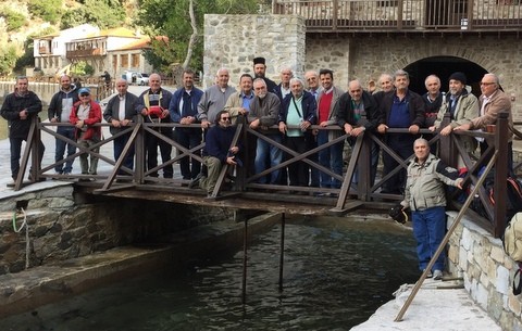 Έφεραν δώρο στον Μητροπολίτη από το Άγιο Όρος