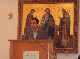 Πήγε στην Κύμη για την αγροτιά αλλά μίλησε για τα σκουπίδια